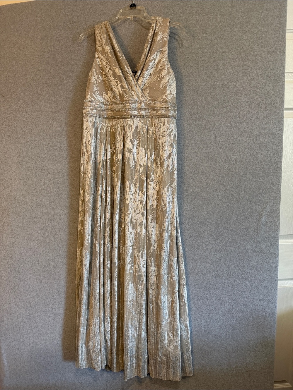 R&M Richards Silver Metallic Floral V-Neck Mother of the Bride Dress